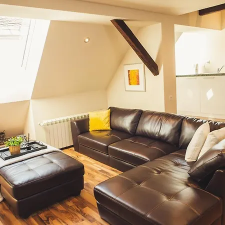 Apartmán Skol S Parkiriscem *